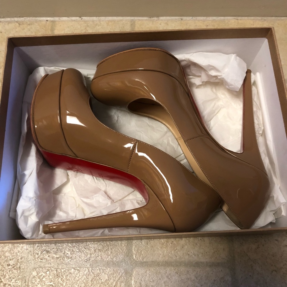 Christian Louboutin Bianca Patent Heel